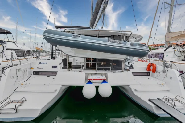 Catamaran chartern in Kroatien