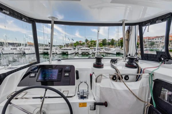 Catamaran chartern in Kroatien