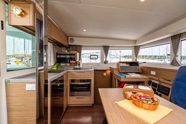 Catamaran Chartern in Kroatien