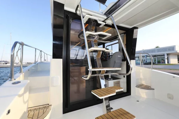 Yacht mieten: Futura 40 Grand Horizon - Backup