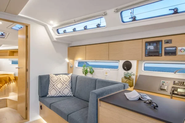 Segelboot in Pirovac: Hanse 410 - Taja