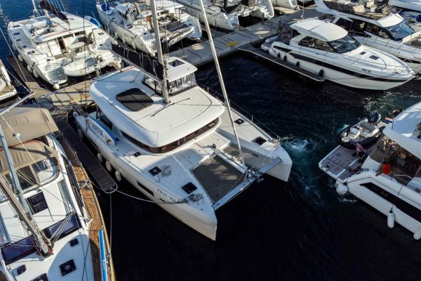 Katamaran chartern Kroatien