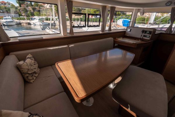 Katamaran chartern Kroatien