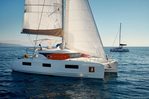 Katamaran chartern Kroatien mit Skipper