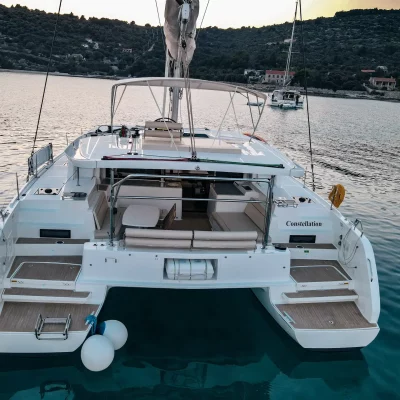 Katamaran chartern Kroatien mit Skipper
