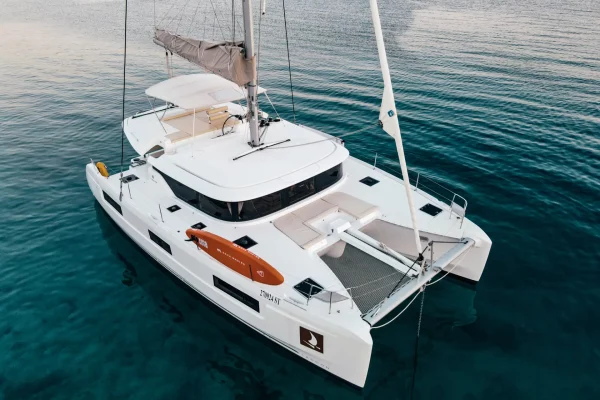 Katamaran chartern Kroatien mit Skipper