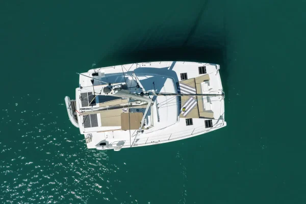 Katamaran chartern Split und Hvar