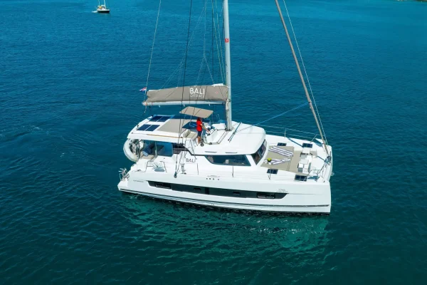 Katamaran chartern Split und Hvar