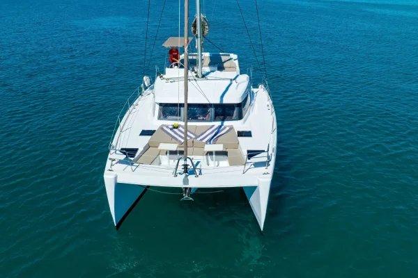 Katamaran chartern Split und Hvar