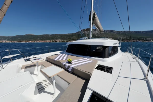 Katamaran chartern Split und Hvar