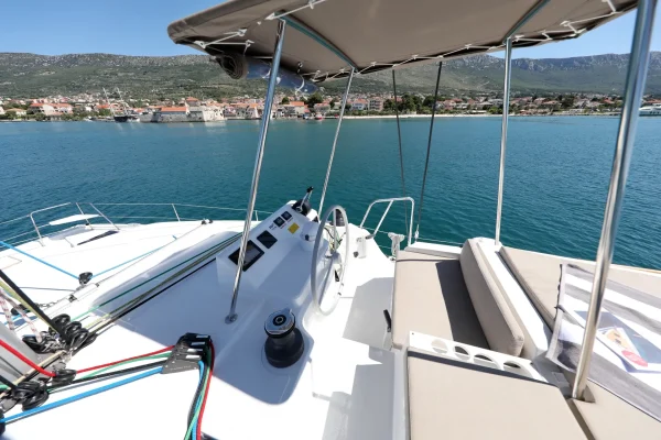 Katamaran chartern Split und Hvar