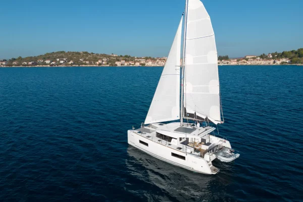 Katamaran mieten in Kroatien