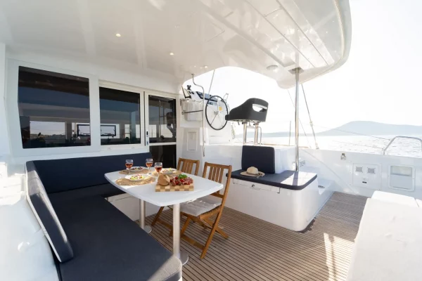 Katamaran mieten in Kroatien