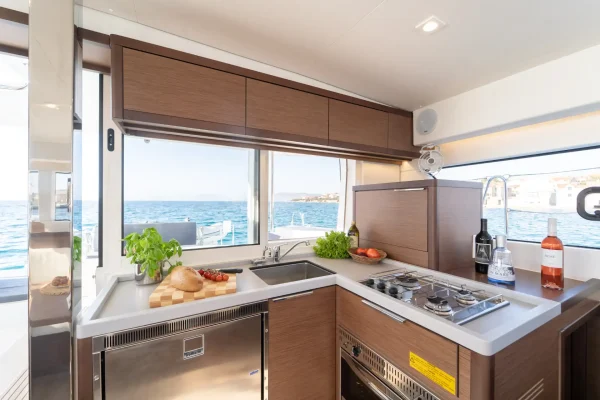 Katamaran mieten in Kroatien