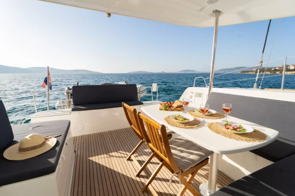 Katamaran mieten in Kroatien