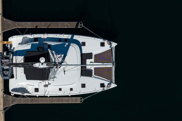 Katamaran in Šibenik mieten: Lagoon 46 - Kari