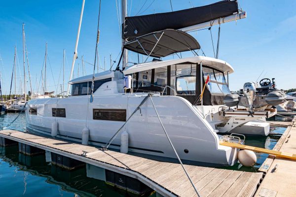 Katamaran mieten Kroatien