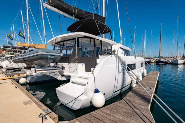 Katamaran mieten Kroatien