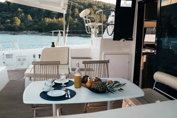 Trogir Katamaran mieten