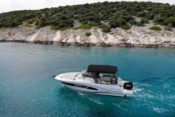 Boot mieten: Jeanneau Cap Camarat 9.0 WA