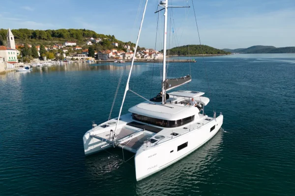 Kroatien Katamaran mieten