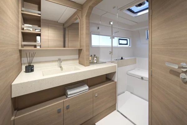 lagoon 43 trogir