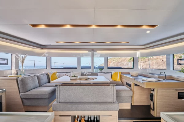 Luxuskatamaran in Trogir: Lagoon 51 - Maestro