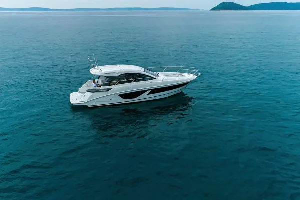 Motoryacht charter Kroatien