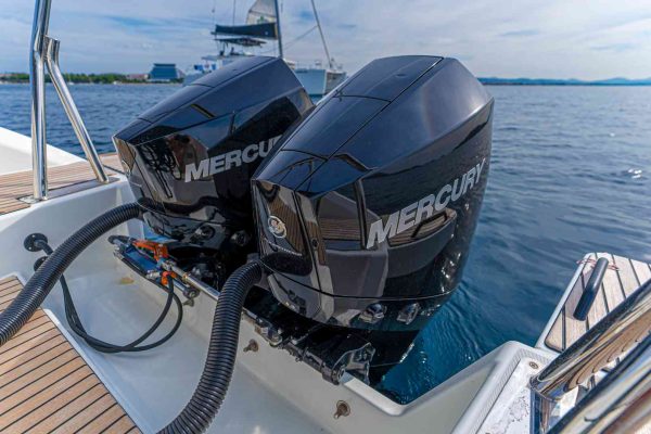 Boote Chartern Vodice Beneteau Flyer 9 Sundeck