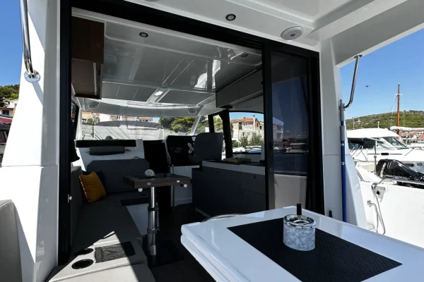 Motorboot mieten Tribunj