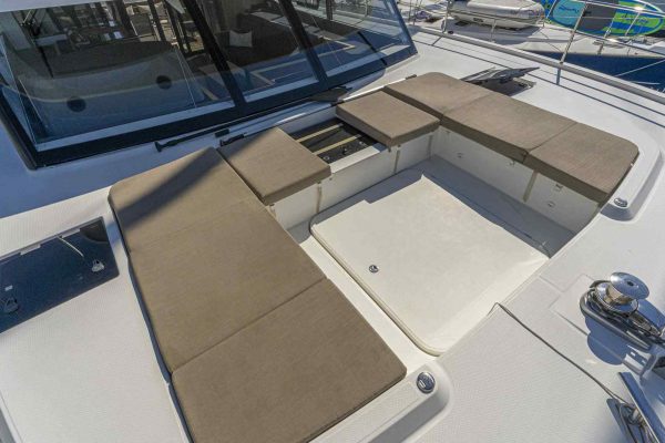 Motorkatamaran Chartern Kroatien