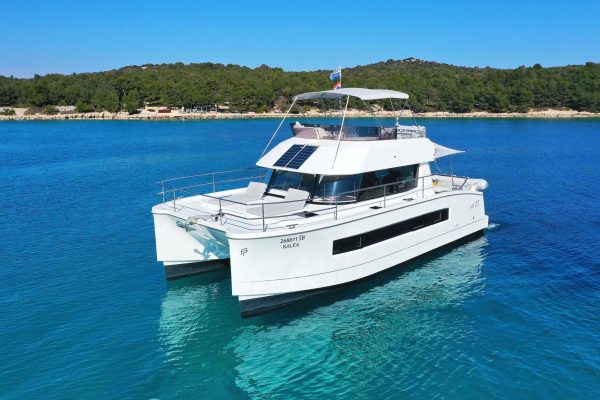 Motorkatamaran: Fountaine Pajot MY 37 - Kalea