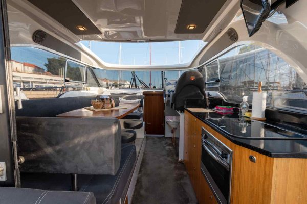 Motoryacht Charter Sibenik