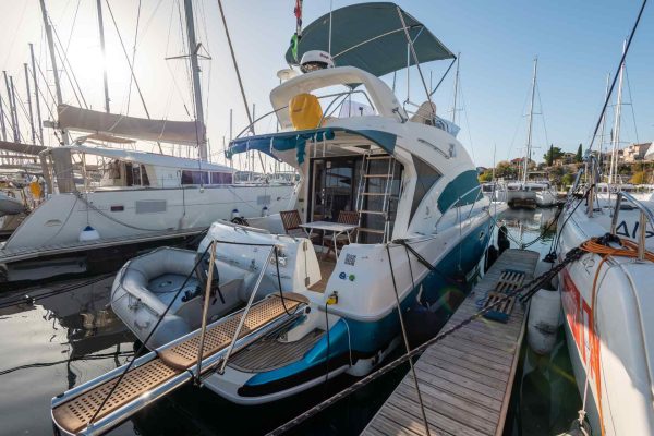 Motoryacht in Kroatien Chartern
