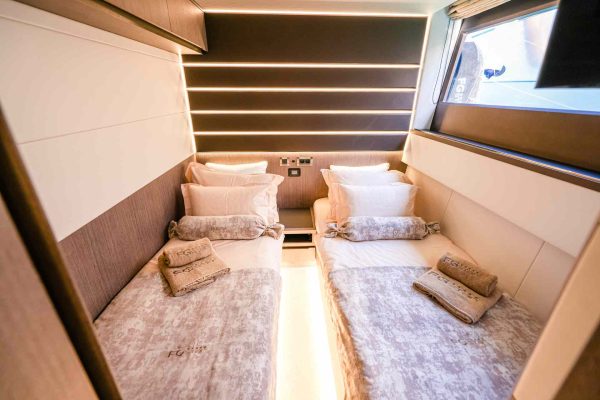 Motoryacht mieten in Kroatien - Galeon 640 Fly - FG STAR