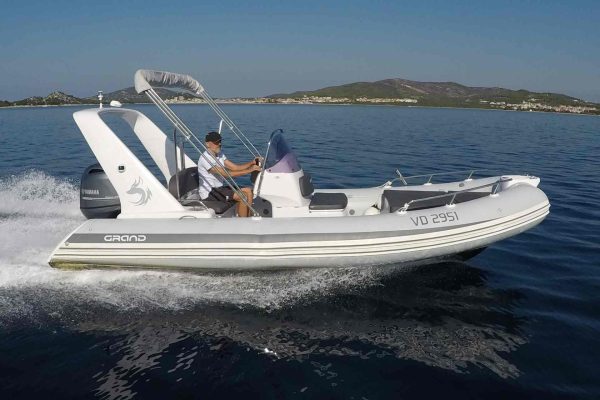 Renta a Boat Tribunj - Grand 550