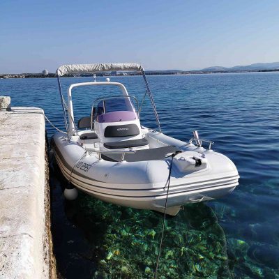 Renta a Boat Tribunj - Grand 550