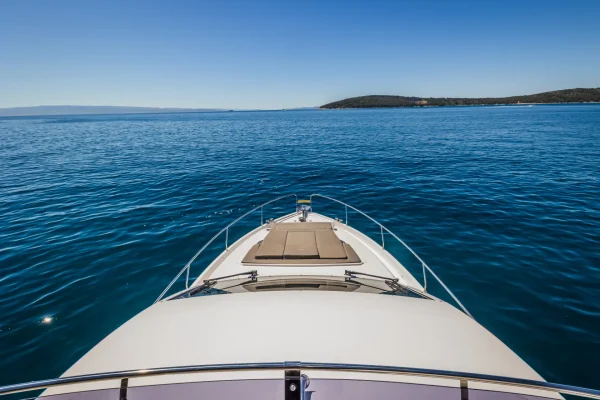 Sealine F430 Grace II Kastela