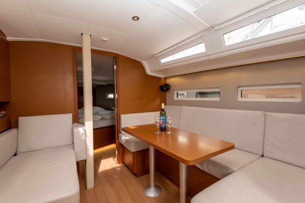Sun Odyssey 410 Hawking Mieten Kroatien