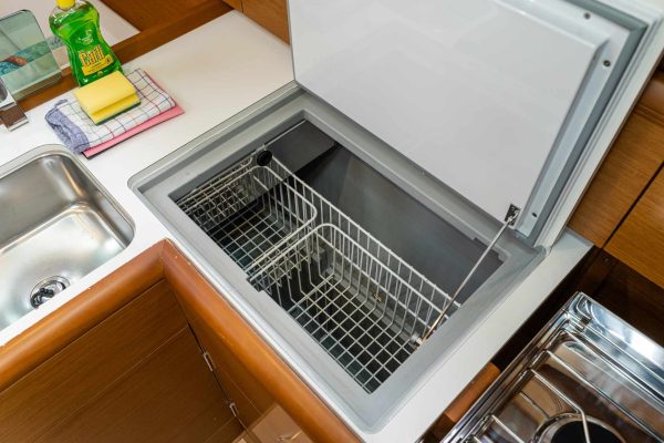 Sun Odyssey 389 - Santana