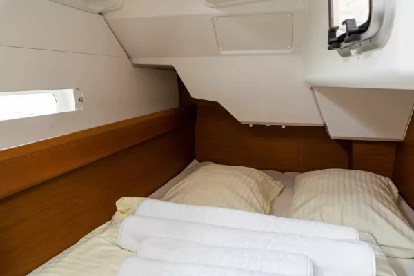 Sun Odyssey 389 - Santana