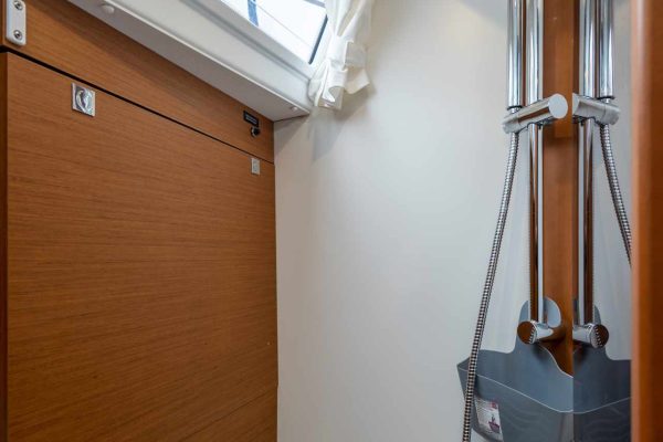 Sun Odyssey 389 - Santana