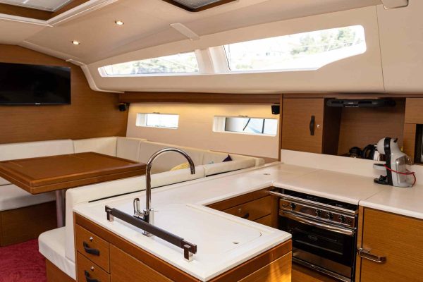 Segelyacht Charter Kroatien - Jeanneau 51