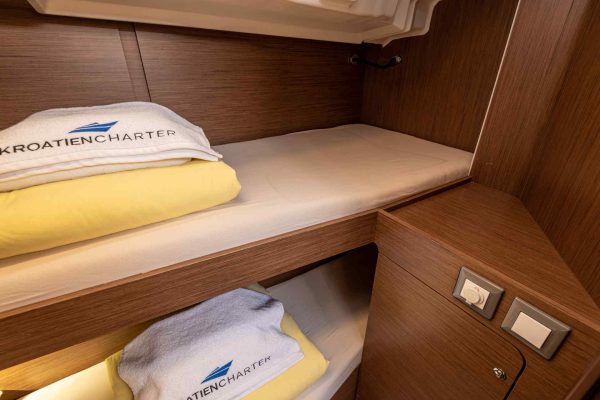 Oceanis 46.1 Mieten Segelboot