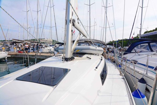 Segelyacht mieten Kroatien - Bavaria 37 Cruiser
