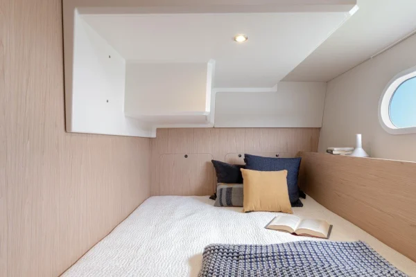 Swift Trawler 41 Pirovac yachtcharter