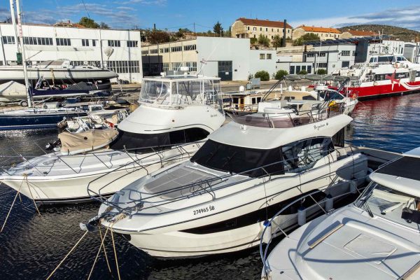 Yacht in Kroatien Chartern