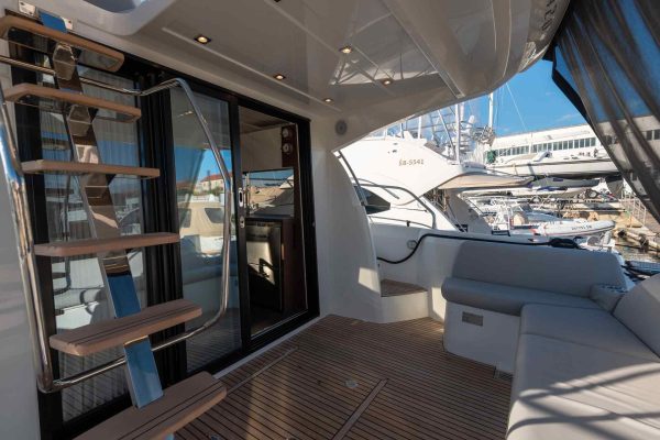 Yacht in Kroatien Chartern