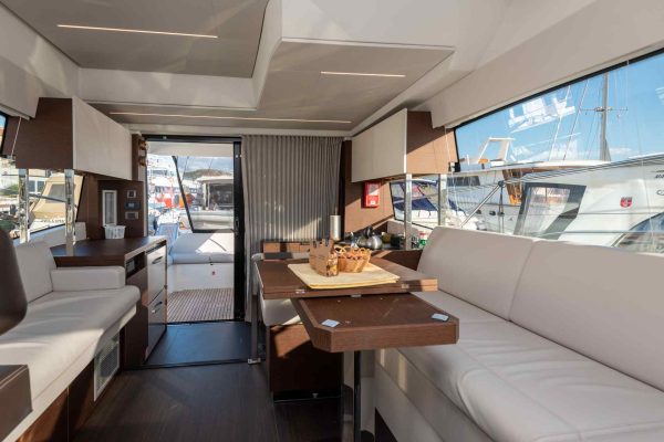 Yacht in Kroatien Chartern