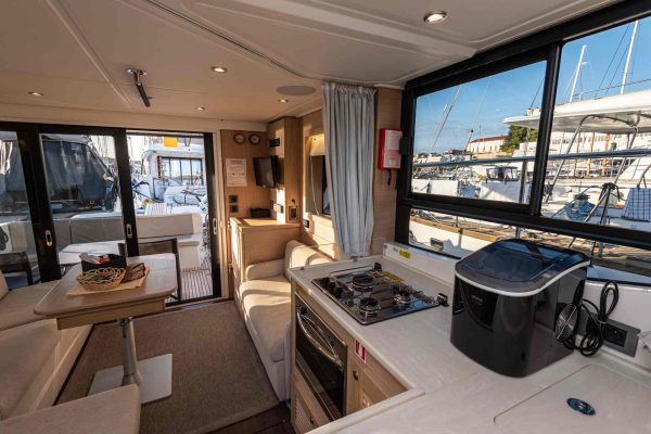 Beneteau Swift Trawler 47 - Ocean Dreamer